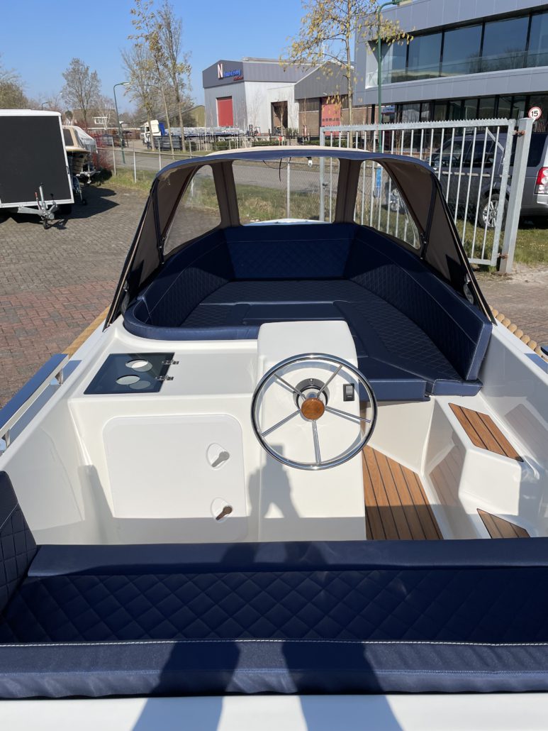 silveryacht 525 review